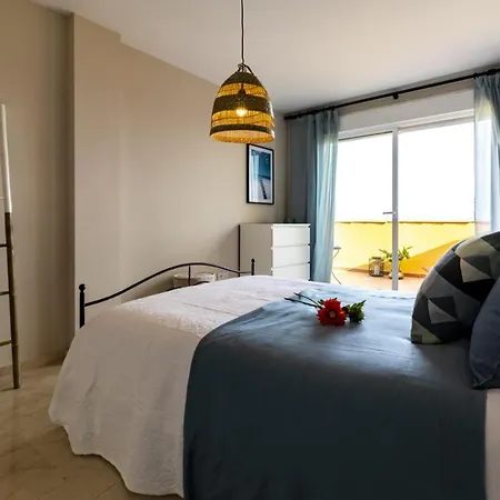 Apartment Casa Sol Duplex Penthouse, Pool, Bbq, Sauna, Gym *