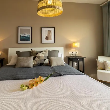 Casa Sol Duplex Penthouse, Pool, Bbq, Sauna, Gym Apartment Fuengirola
