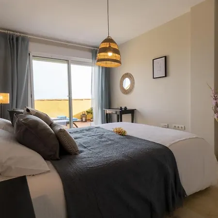 Casa Sol Duplex Penthouse, Pool, Bbq, Sauna, Gym * Fuengirola
